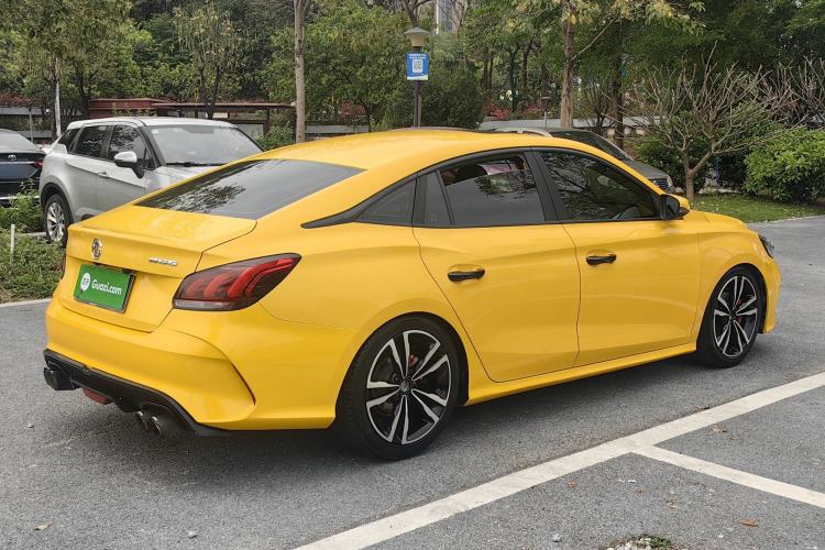 Used MG 5 2021 180 DVVT Manual Youth Luxury Edition