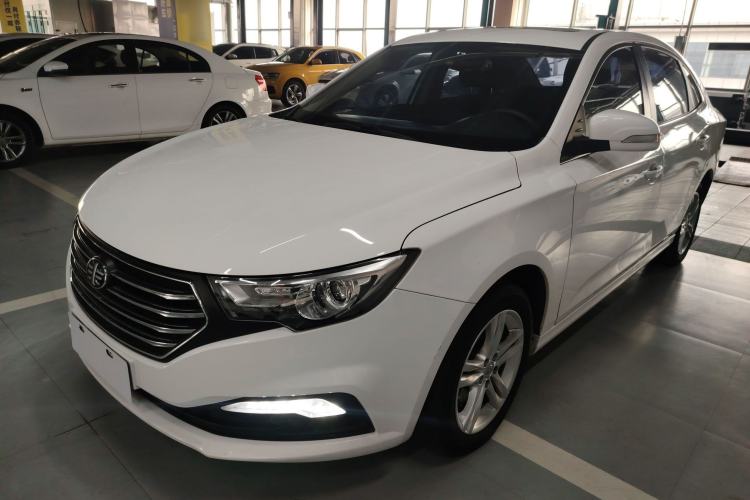 Used Bestune B30 2016 1.6L manual luxury version