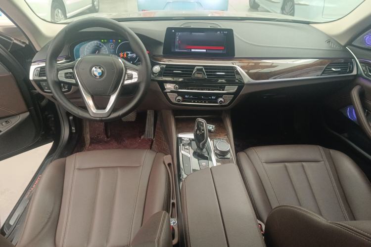 Used BMW 5 Series 2019 525Li Luxury Package