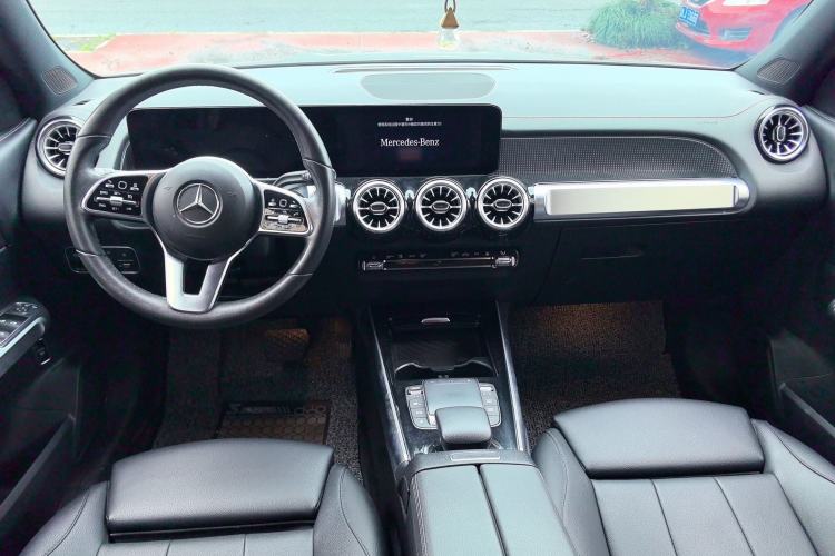 Used Mercedes-Benz EQB 2022 EQB 260 Center Console