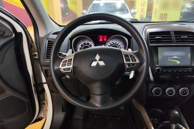 Used Mitsubishi ASX 2013 2.0L CVT Four-Wheel Drive Premium Edition
