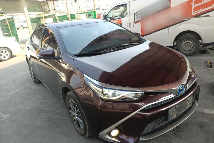 Used Toyota Levin 2016 Dual-Engine 1.8H GS E-CVT Elite Model with Sunroof
