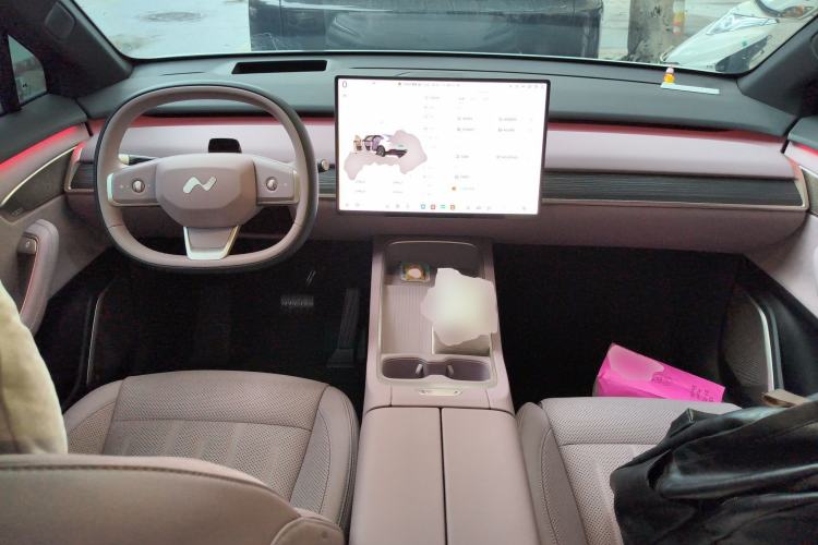 Used ONVO L60 2024 60 kWh Rear-Drive Version