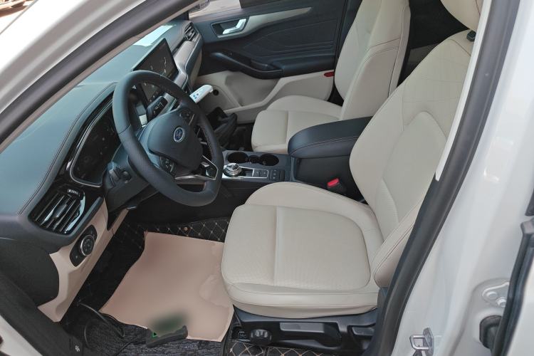 Used Ford Focus 2021 Sedan EcoBoost 180 Automatic Trendy Model