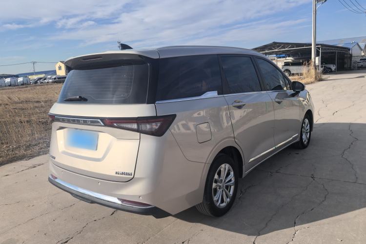 Used Wuling Jiachen 2022 1.5T CVT Smart Luxury Version