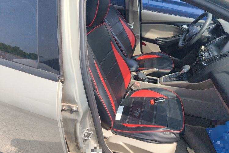 Used Ford Focus 2015 Sedan 1.6L Automatic Comfort Model
