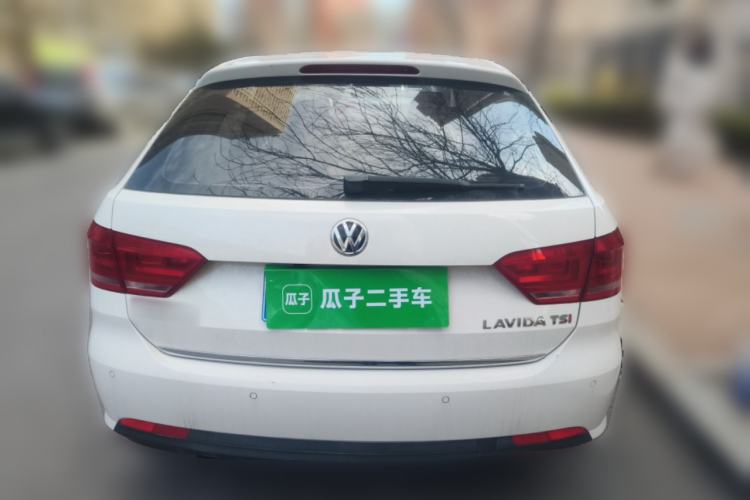 Used Volkswagen Gran Lavida 2013 1.4 TSI Automatic Comfort Model
