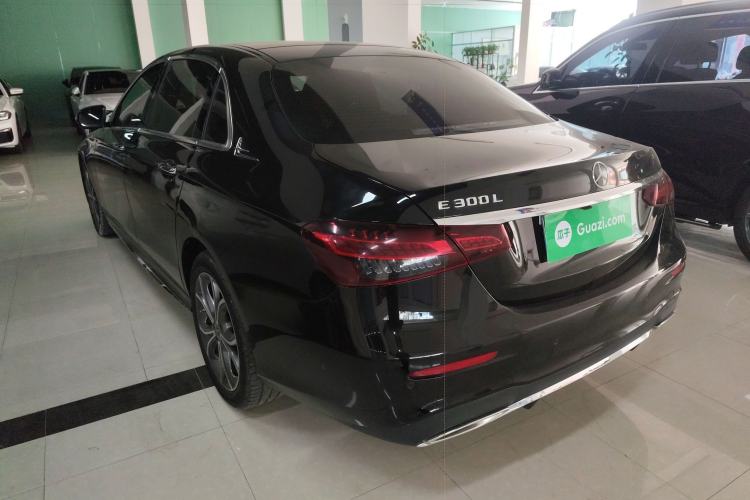 Used Mercedes-Benz E-Class 2021 Restyled E 300 L Sporty and Stylish Edition Exterior 2