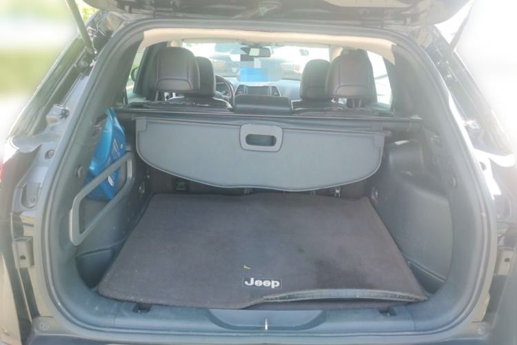 Used Jeep Cherokee 2016 2.4L Leading Edition Trunk