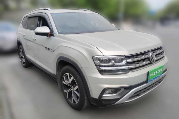 Used Volkswagen Teramont 2017 380TSI Four-Wheel Drive Luxury Edition Front Right 45 Deg