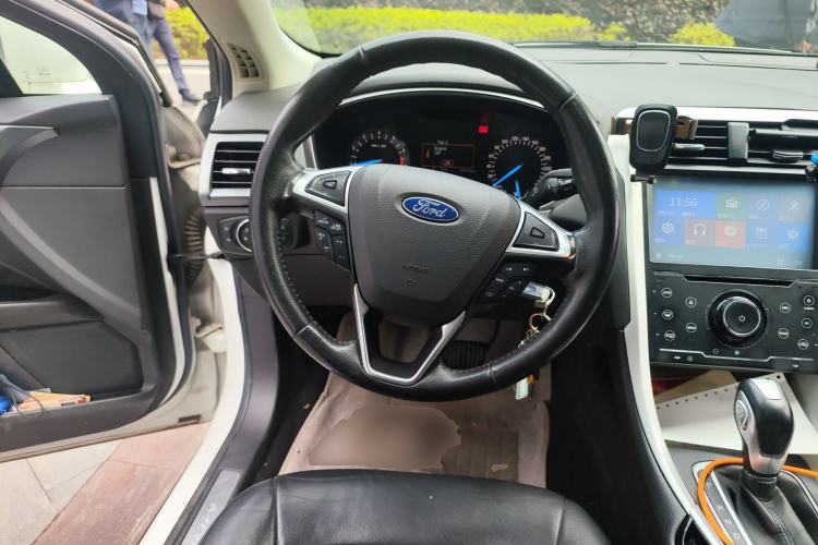 Used Ford Mondeo 2013 1.5L GTDi180 Fashion Edition Steering Wheel