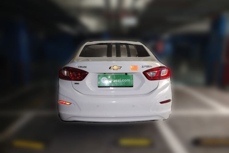 Used Chevrolet Cruze 2018 320 Automatic Pioneer Sunroof Edition