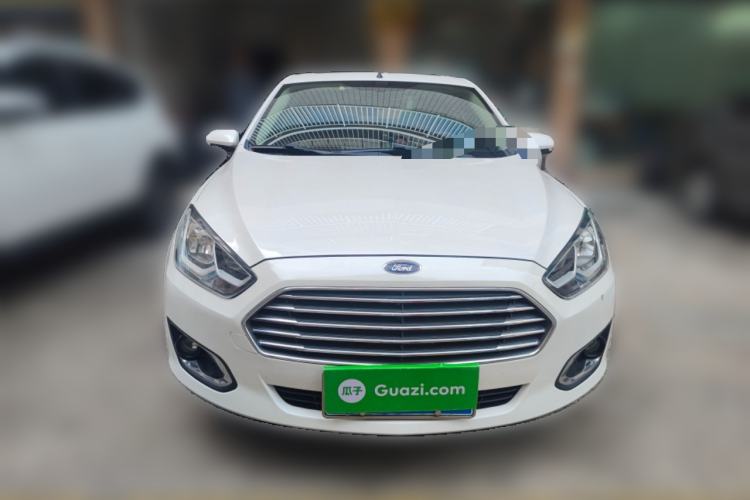 Used Ford Escort 2015 1.5L Automatic Fashion Model Front