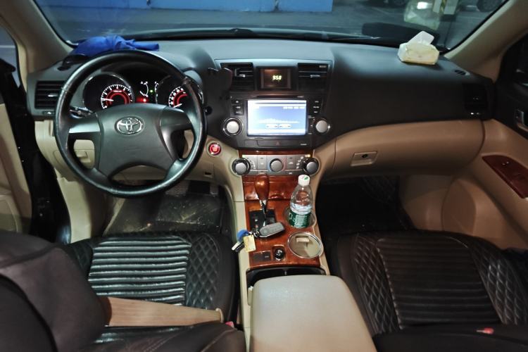 Used Toyota Highlander 2012 2.7L Two-Wheel Drive 7-Seater Elite Edition