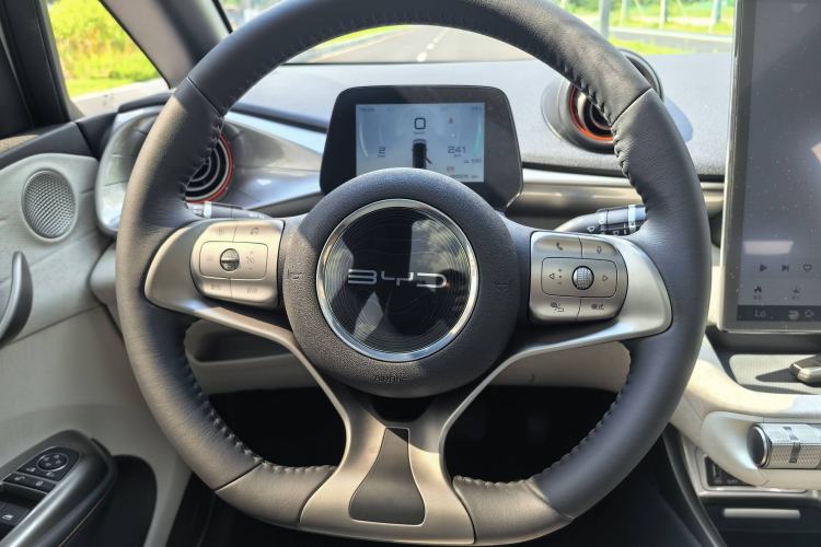 Used BYD Dolphin 2021 405 km Fashion Edition