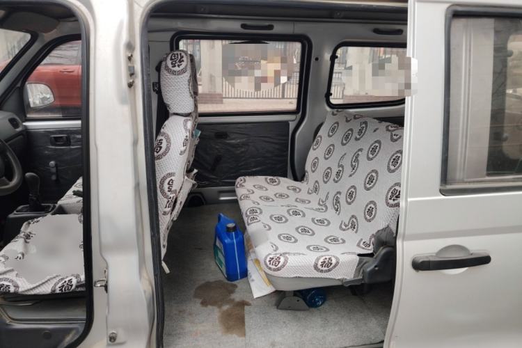 Used Wuling Zhiguang 2010 1.0L New Version Practical Short-Body L2Y