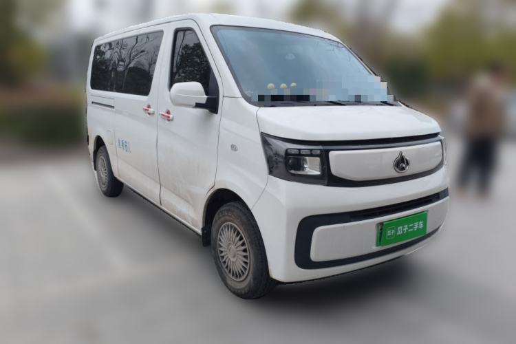 Used Chana Ruixing EM60 2025 Passenger Version Comfort Edition 6 Seats 300 km Range Side-Hinged Doors
