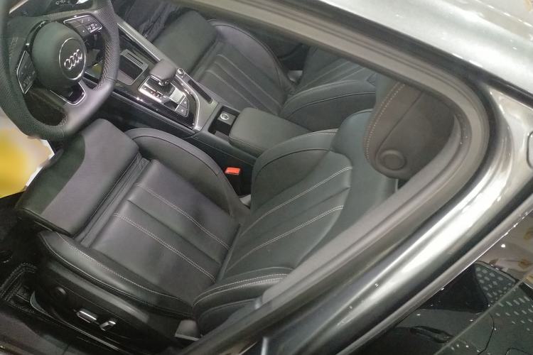 Used Audi A4L 2024 40 TFSI quattro RS Performance Package