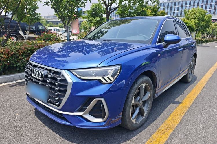 Used Audi Q3 2019 40 TFSI quattro Fashion Dynamic Model