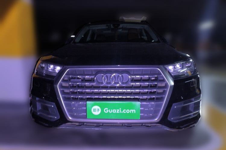 Used Audi Q7 2018 40 TFSI Comfort Model