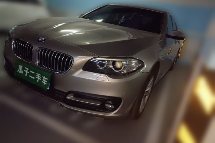 Used BMW 5 Series 2014 520Li Elegant Model
