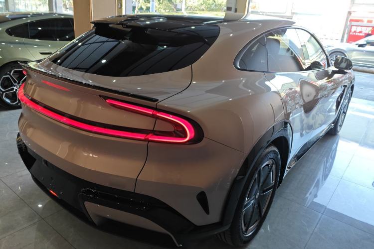 Used Xiaomi Auto YU7 2025 Ultra-Long Range All-Wheel Drive Pro Version