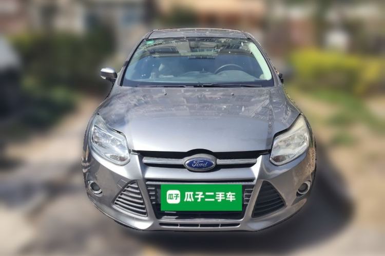 Used Ford Focus 2012 Sedan 1.6L Automatic Fashion Edition