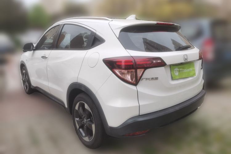 Used Honda Vezel 2017 1.8L CVT Front-Wheel Drive Pioneer Edition Rear Left 45 Deg