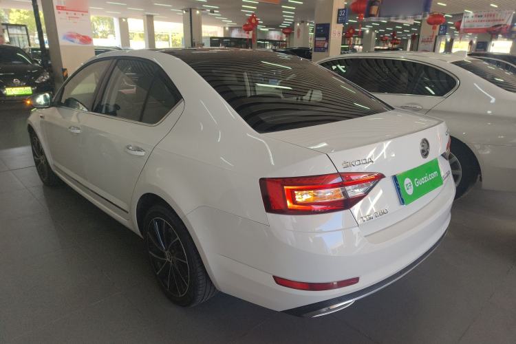 Used Skoda Octavia 2018 TSI280 DSG Luxury Edition