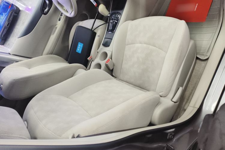 Used Nissan Tiida 2011 1.6L CVT Comfort Model
