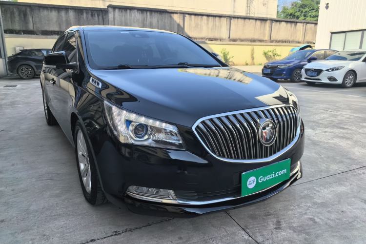 Used Buick LaCrosse 2014 2.0T SIDI Smart Luxury Flagship Edition Front Right 45 Deg