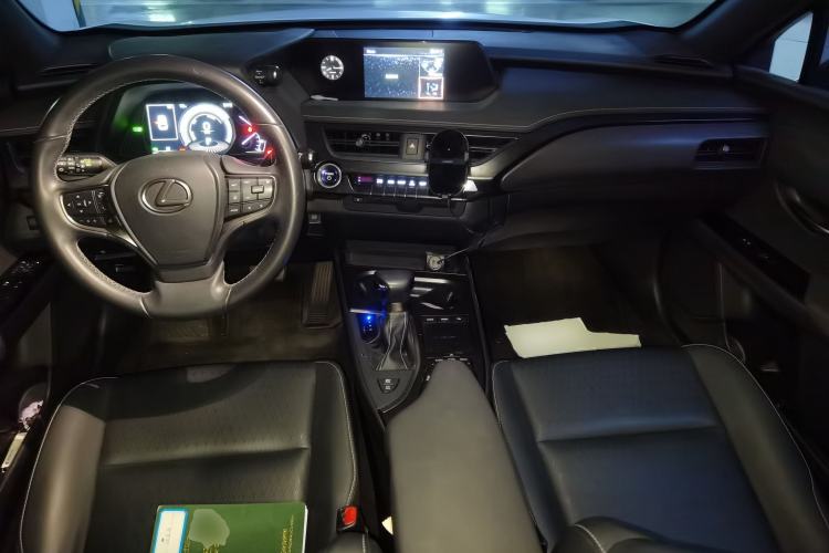 Used Lexus UX 2020 260h Explore & Adventure Edition