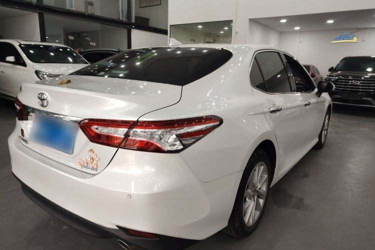 Used Toyota Camry 2021 2.0G Luxury Edition