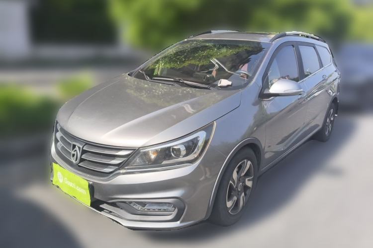 Used Baojun 310W 2017 1.5L Manual Luxury Edition China V