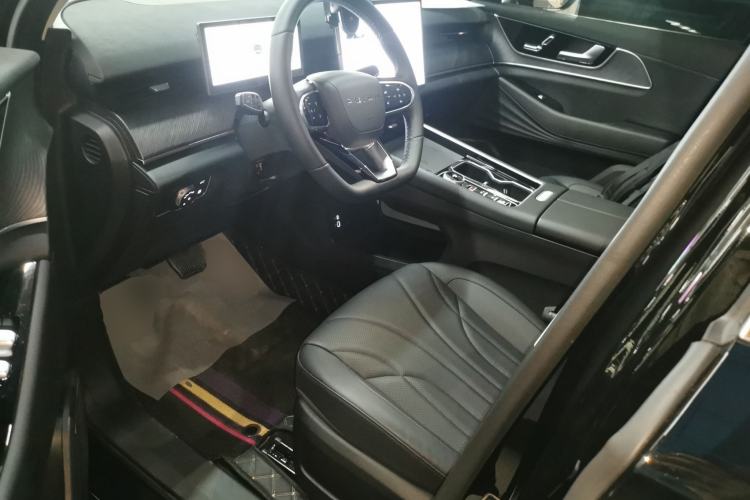 Used Chery Fengyun T9 2025 120 Long-Range Luxury Version 7 Seats Lithium Iron Phosphate Left Front Seat