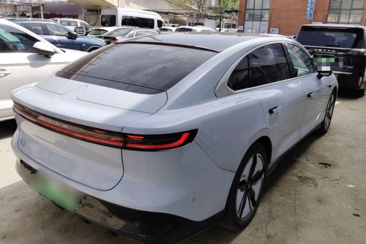 Used VOYAH PASSION 2023 Four-Wheel Drive Flagship Edition Rear Right 45 Deg