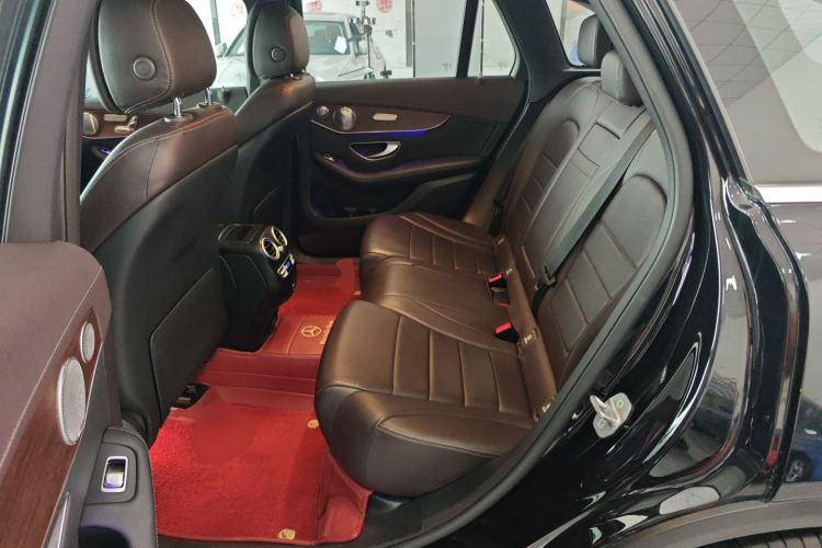 Used Mercedes-Benz GLC 2021 GLC 300 L 4MATIC Dynamic Model Left Rear Seat