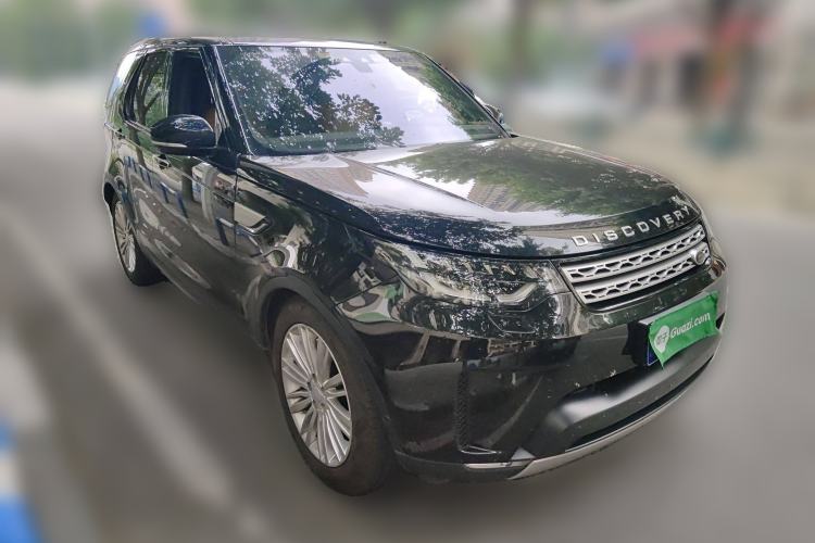 Used Land Rover Discovery 2019 3.0 SC V6 HSE LUXURY Front Right 45 Deg