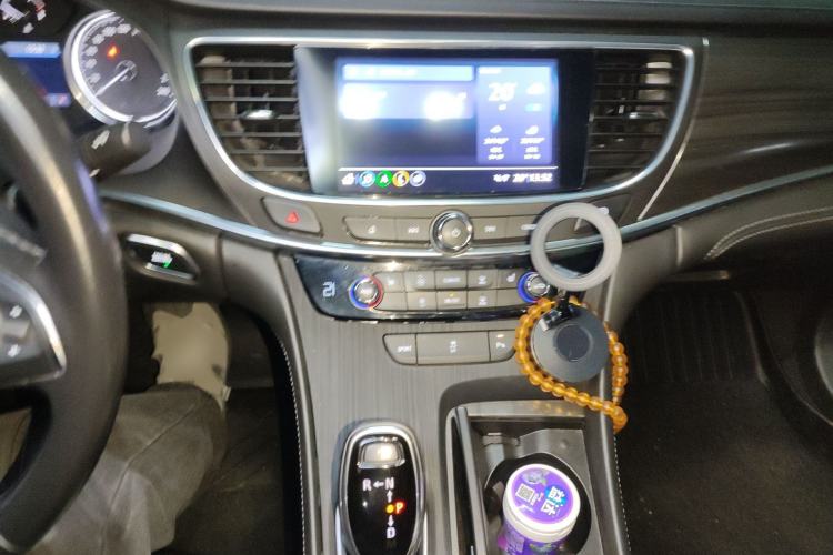 Used Buick LaCrosse 2021 652T Luxury Model Audio And AC Panel