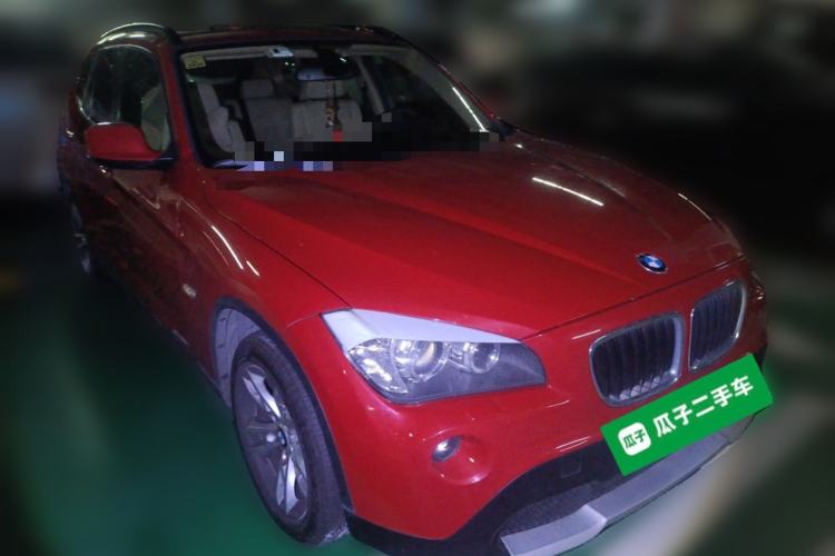 Used BMW X1 2012 sDrive20i Leading Model Front Right 45 Deg