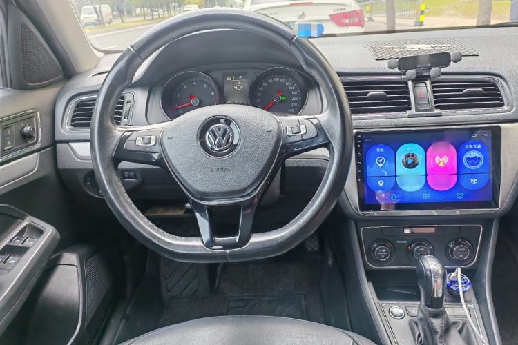 Used Volkswagen Gran Lavida 2017 180TSI DSG Comfort Edition
