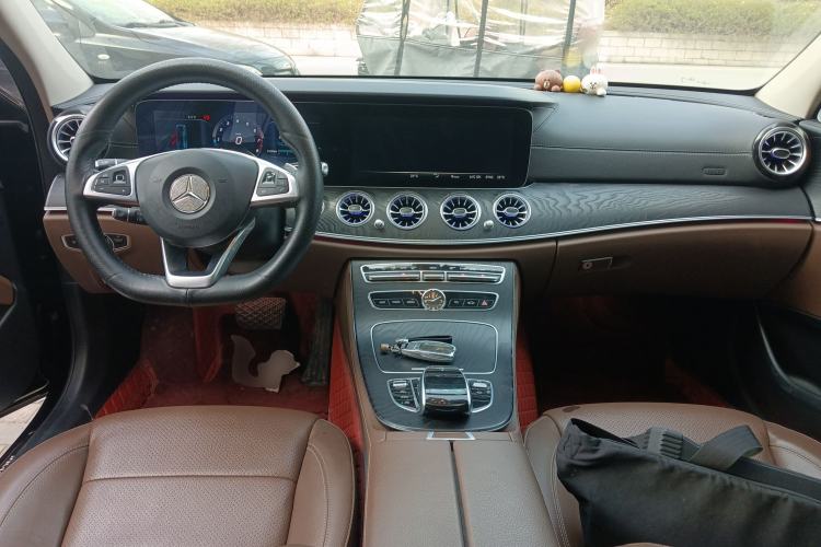 Used Mercedes-Benz E-Class 2018 Facelift E 200 L Sport 4MATIC