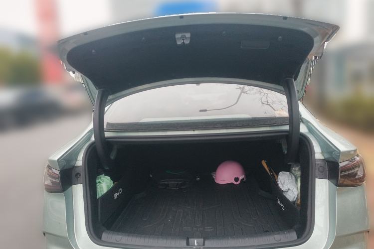 Used BYD Seal 06 New Energy 2025 DM-i Smart Drive 120KM Prestige Model
