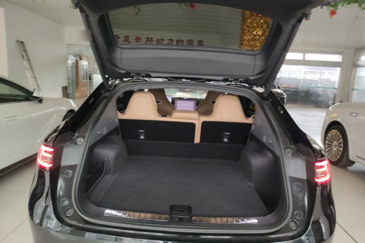 Used Hima Luxeed R7 2024 All-Electric 736 km Ultra