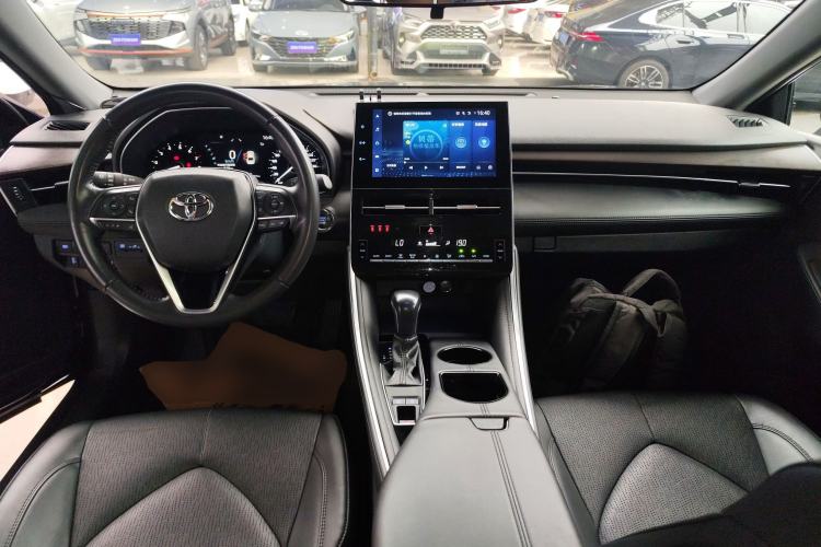 Used Toyota Avalon 2022 2.0L Luxury Edition Center Console