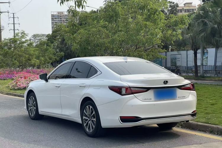 Used Lexus ES 2021 200 Luxury Edition