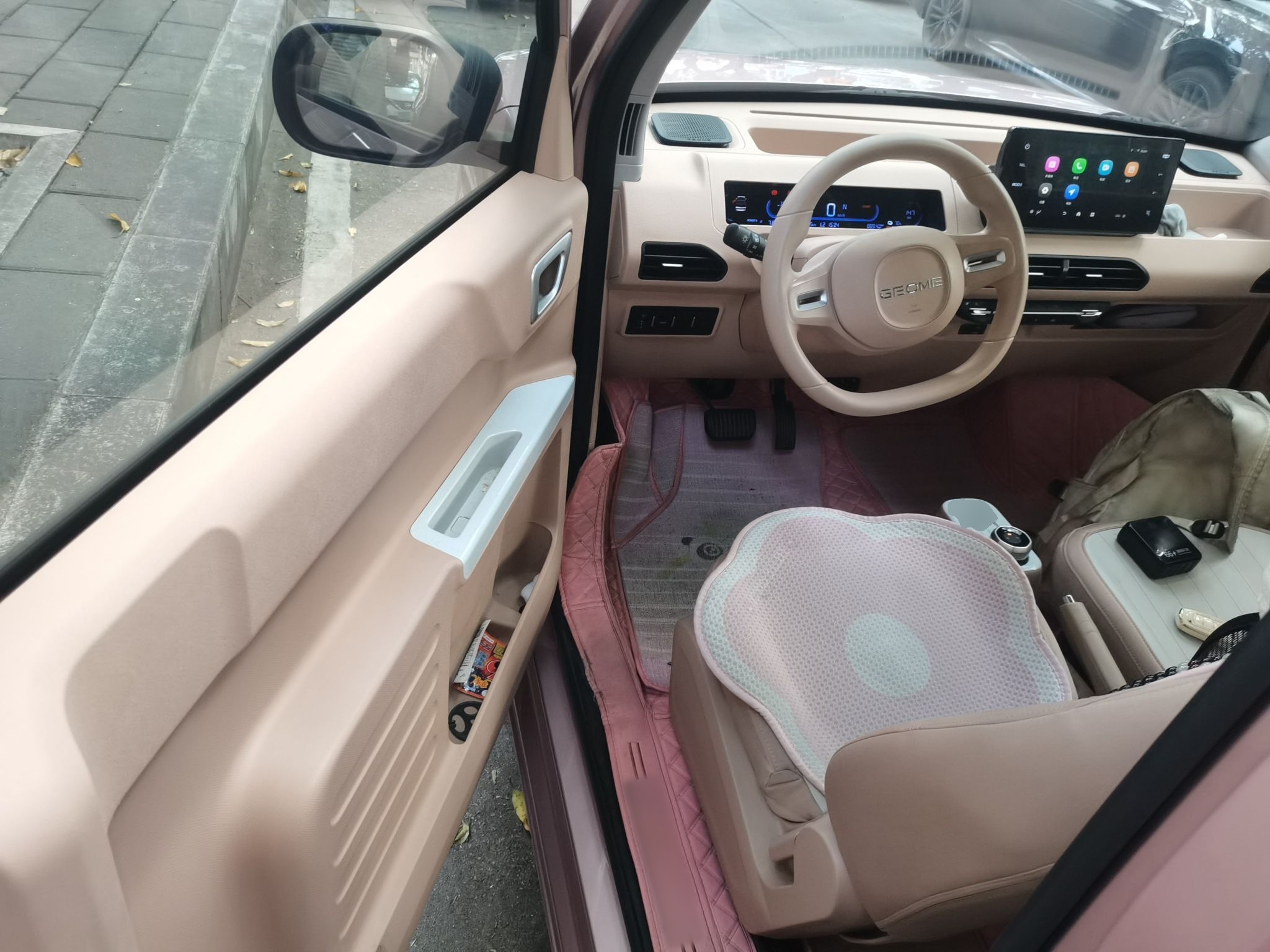 Geely Galaxy Panda 2023 Panda Mini 200km Endurance Bear — снимка 16