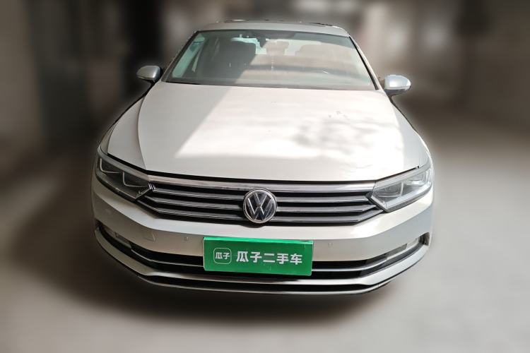 Used Volkswagen Magotan 2018 330TSI DSG Luxury Model