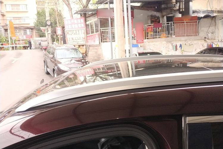 Used Zotye SR9 2017 2.0T Automatic Ultimate Edition
