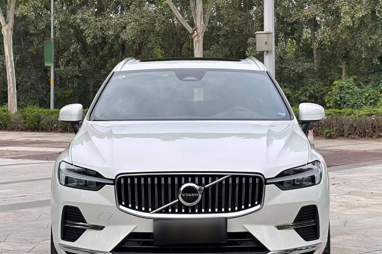 Used Volvo XC60 2025 B5 Four-Wheel Drive Smart & Advanced Luxury Edition